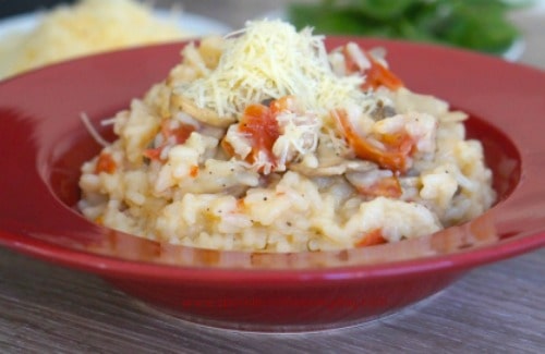 https://www.sparklesintheeveryday.com/wp-content/uploads/2014/10/Sun-dried-Tomato-Mushroom-and-Bacon-Risotto.jpg